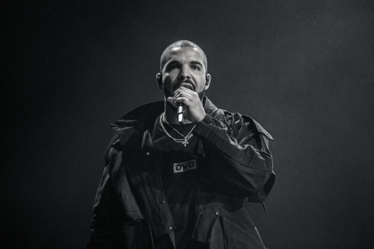 Drake pressured to accept Kanye West concert offer by Larry Hoover Jr.