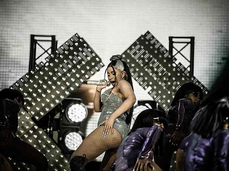 The microphone thrown by Cardi B has made $100,000 for charity
