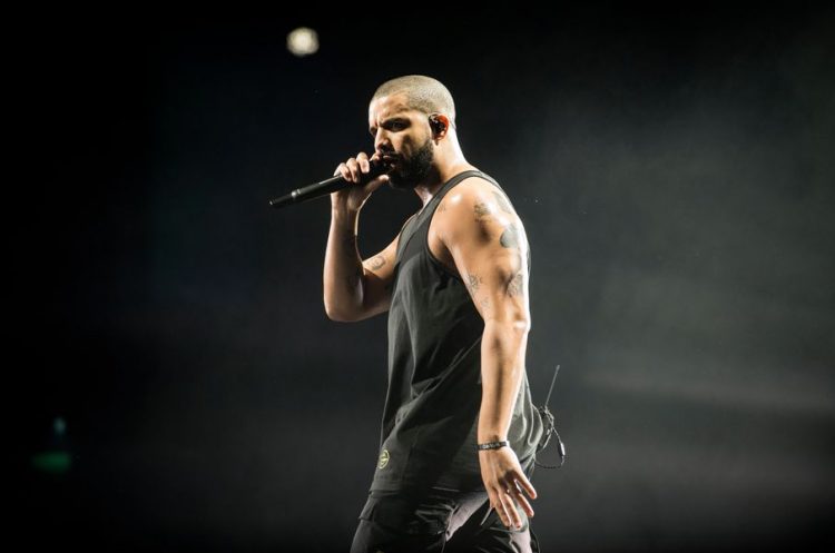 Watch Drake perform 'I Want It That Way' with Backstreet Boys in Toronto