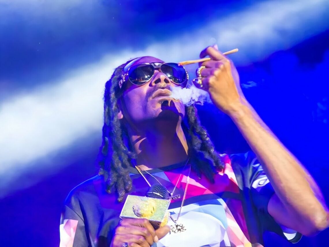 Why Snoop Dogg stopped rapping about death in 1993