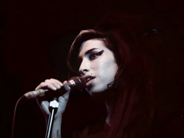 Amy Winehouse - Hip Hop Hero